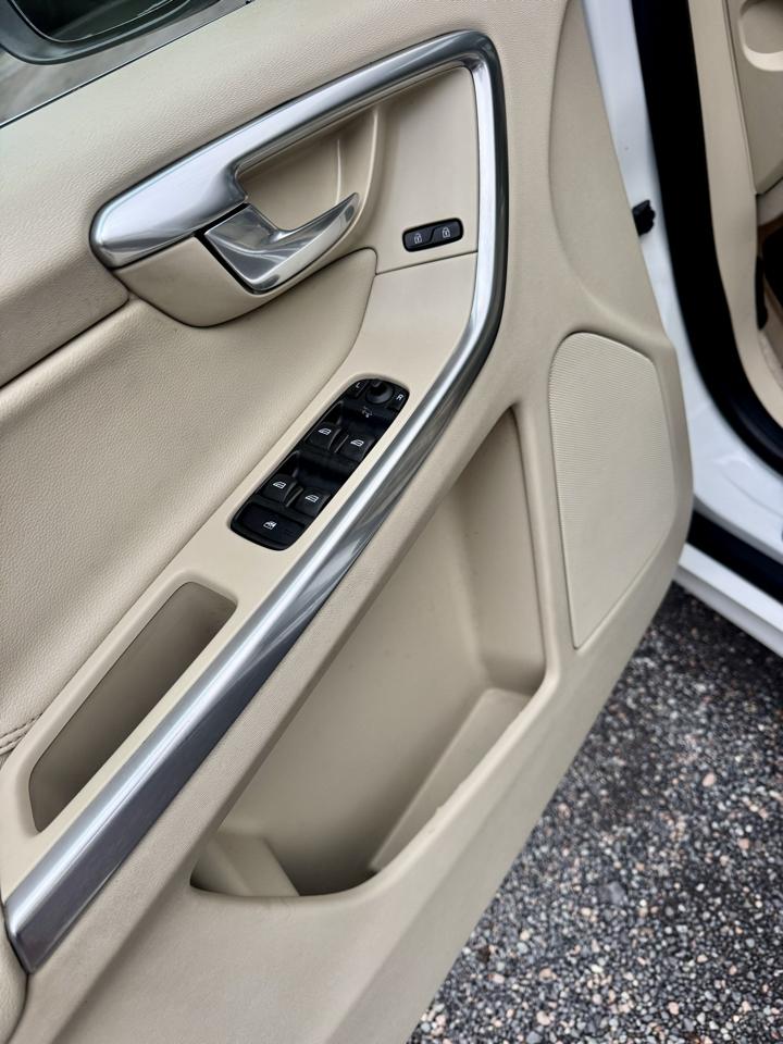Volvo XC60 T6 Premier AWD 2015