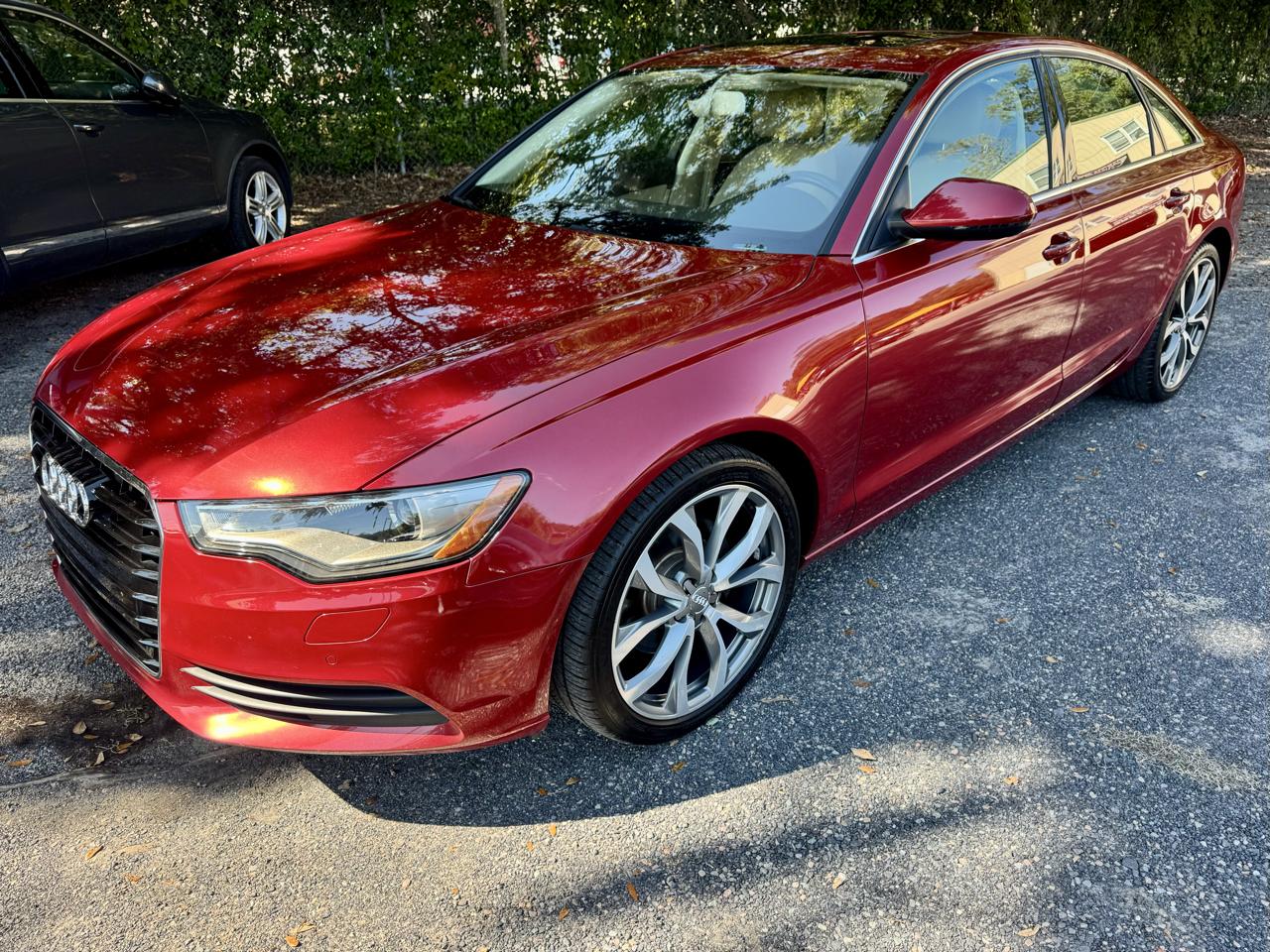 Audi A6 2.0T Premium Sedan FrontTrak Multitronic 2013