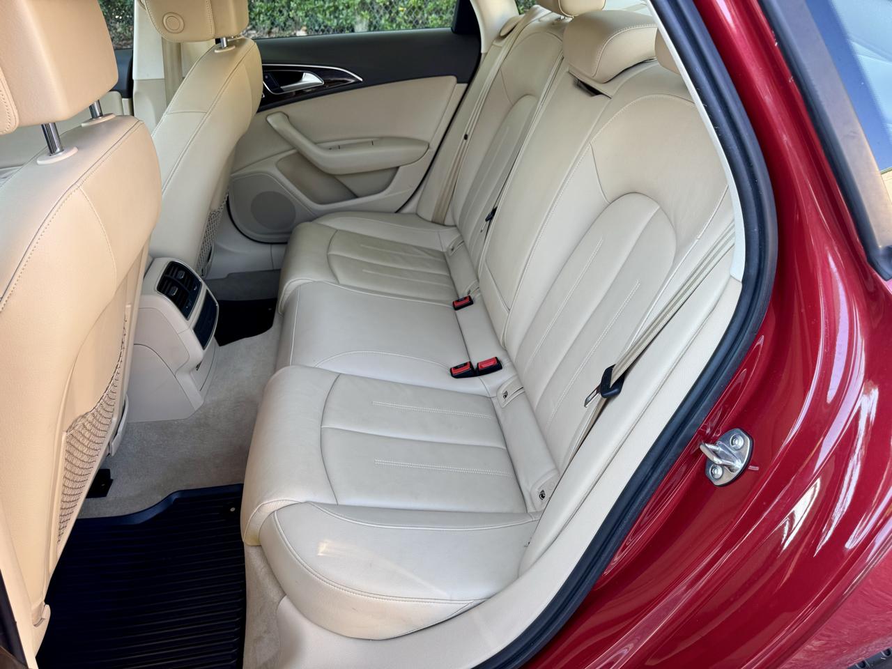 Audi A6 2.0T Premium Sedan FrontTrak Multitronic 2013