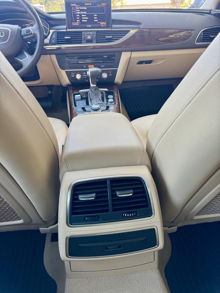 Audi A6 2.0T Premium Sedan FrontTrak Multitronic 2013