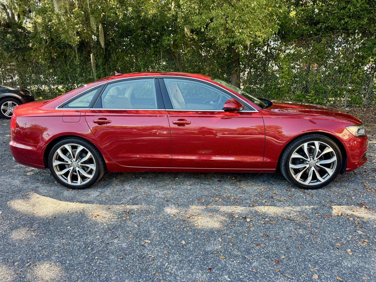 Audi A6 2.0T Premium Sedan FrontTrak Multitronic 2013