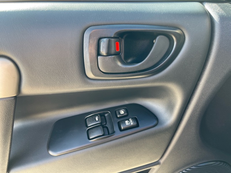 2000 Mitsubishi Eclipse GT photo 23