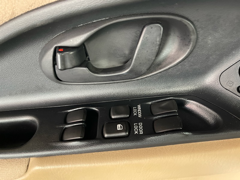 Mitsubishi Eclipse Spyder GS 2D Convertible 1998 Mitsubishi Eclipse Spyder GS 2D Convertible 1998