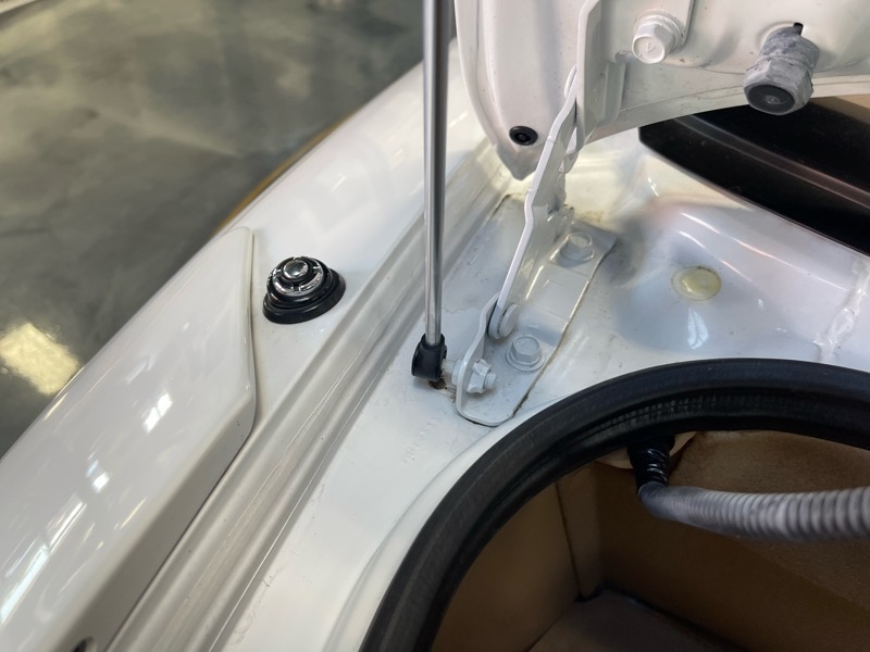 Mitsubishi Eclipse Spyder GS 2D Convertible 1998 Mitsubishi Eclipse Spyder GS 2D Convertible 1998