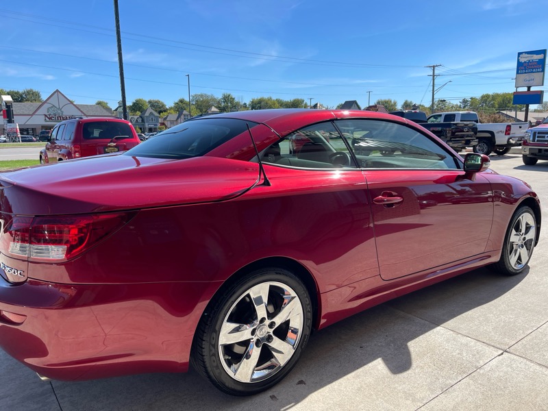 2010 Lexus IS 350C photo 9