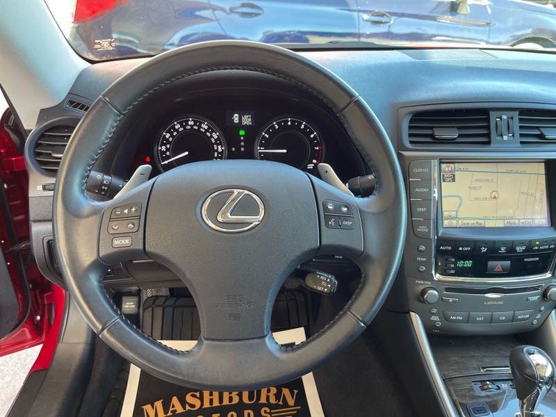 2010 Lexus IS 350C photo 26