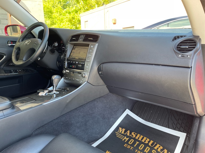2010 Lexus IS 350C photo 36