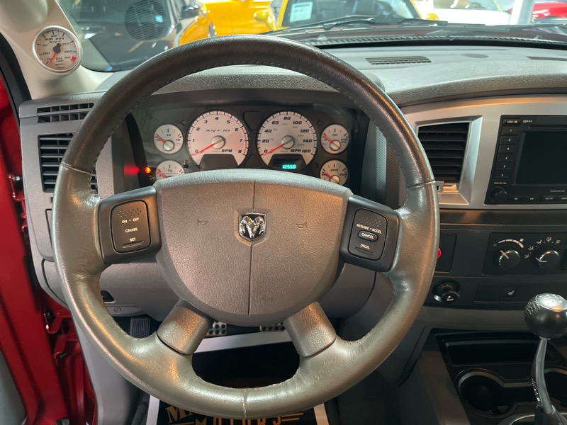2006 Dodge Ram photo 31