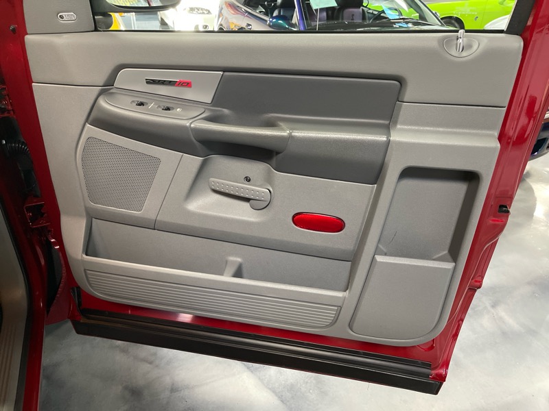 2006 Dodge Ram photo 42
