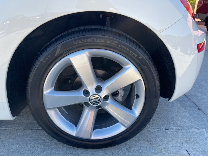 2008 Volkswagen Beetle S photo 13