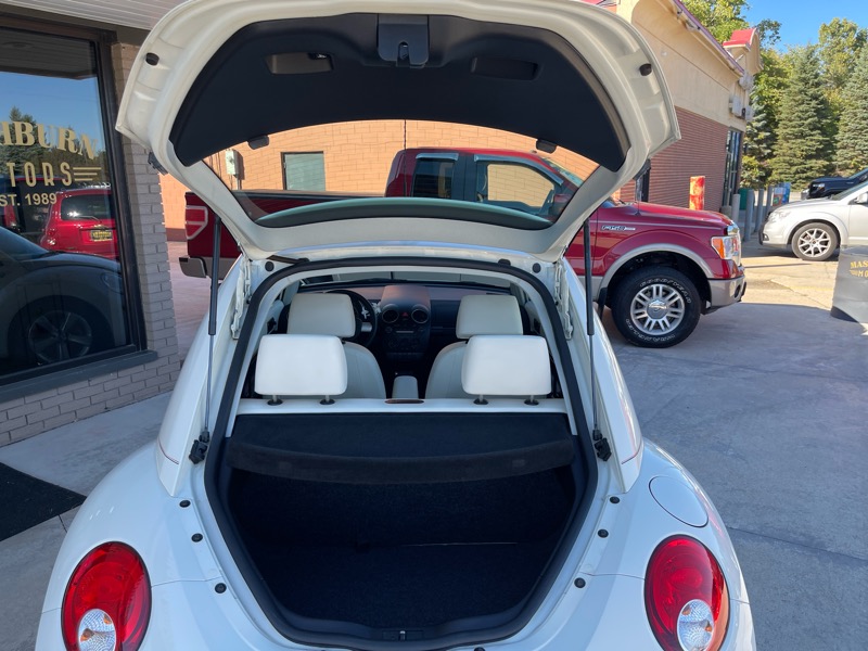 2008 Volkswagen Beetle S photo 33