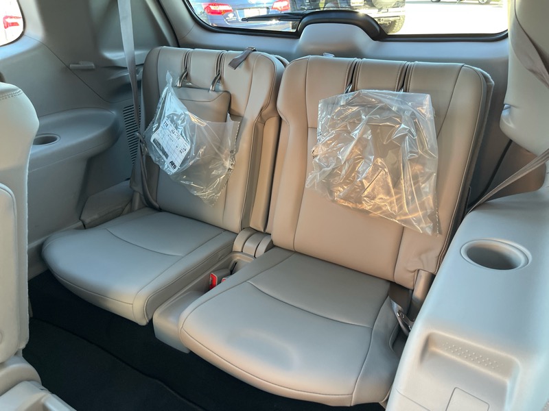 2013 Toyota Highlander SE photo 35
