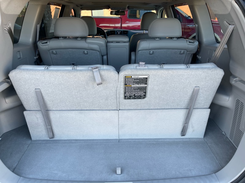 2013 Toyota Highlander SE photo 46