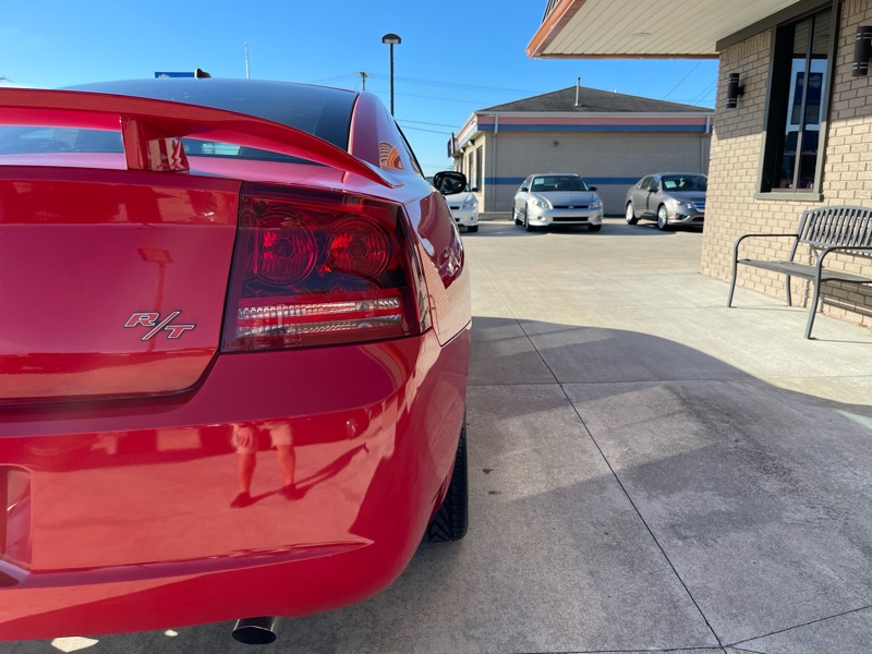 2008 Dodge Charger R/T photo 11