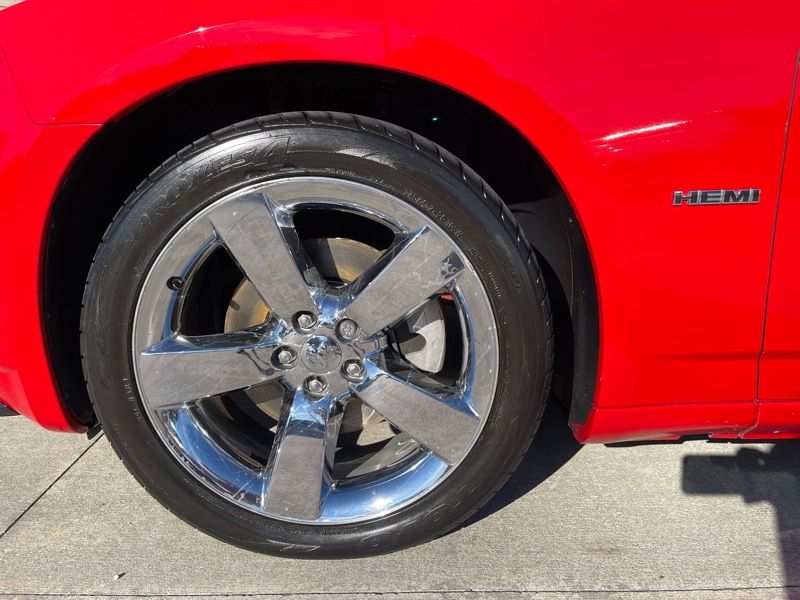 2008 Dodge Charger R/T photo 18
