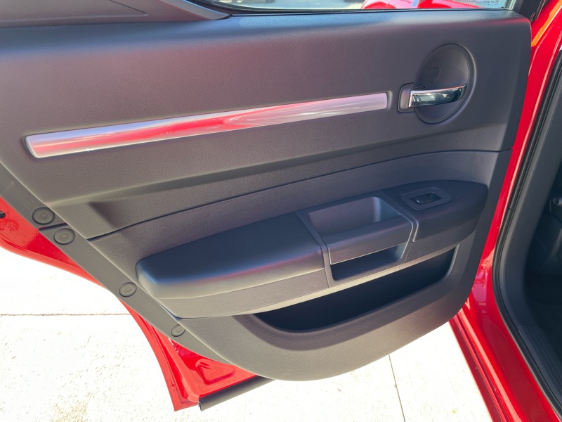 2008 Dodge Charger R/T photo 33