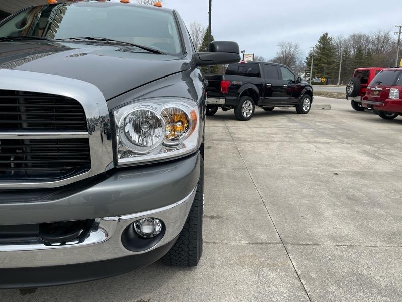 Dodge Ram 2500 SLT Mega Cab 4WD 2008