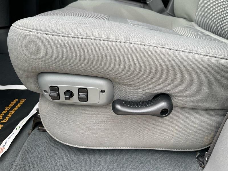 Dodge Ram 2500 SLT Mega Cab 4WD 2008