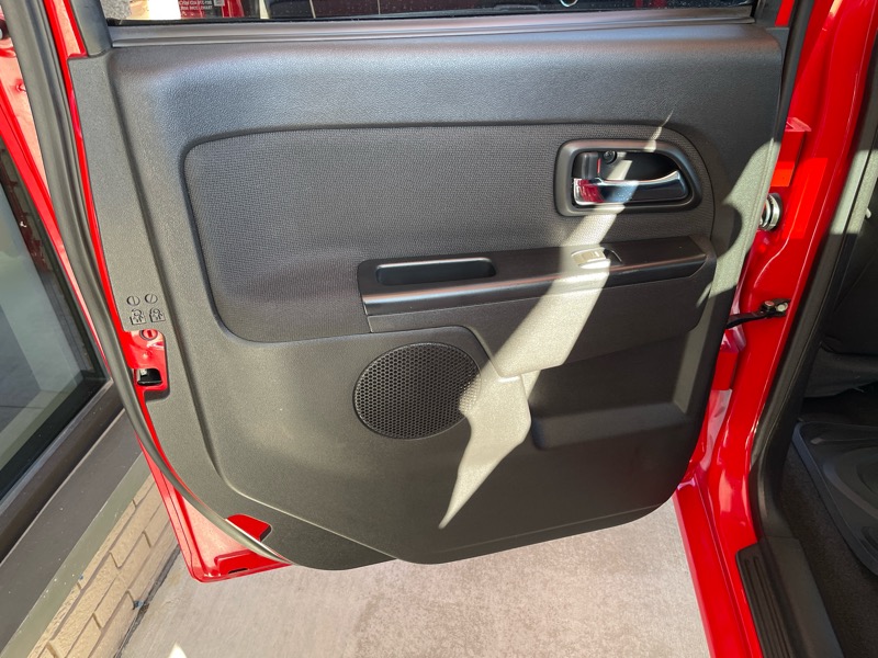 Chevrolet Colorado 2LT Crew Cab 4WD 2012 Chevrolet Colorado 2LT Crew Cab 4WD 2012