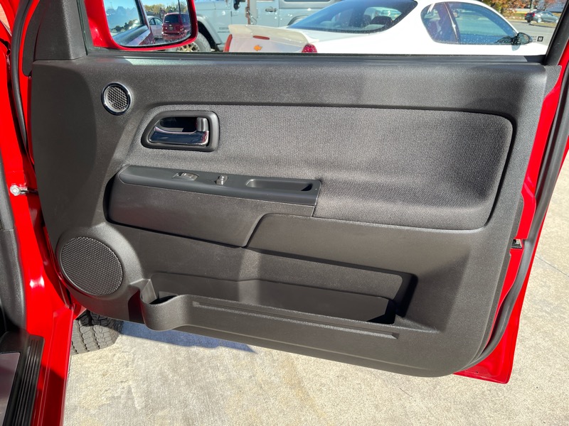 Chevrolet Colorado 2LT Crew Cab 4WD 2012 Chevrolet Colorado 2LT Crew Cab 4WD 2012