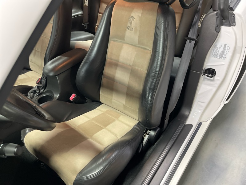 Ford Mustang SVT Cobra Coupe 2003