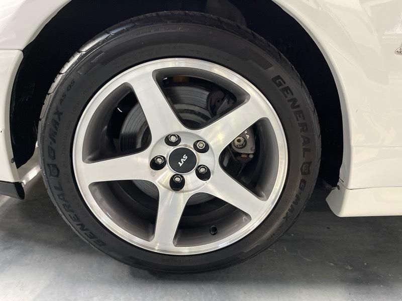 Ford Mustang SVT Cobra Coupe 2003