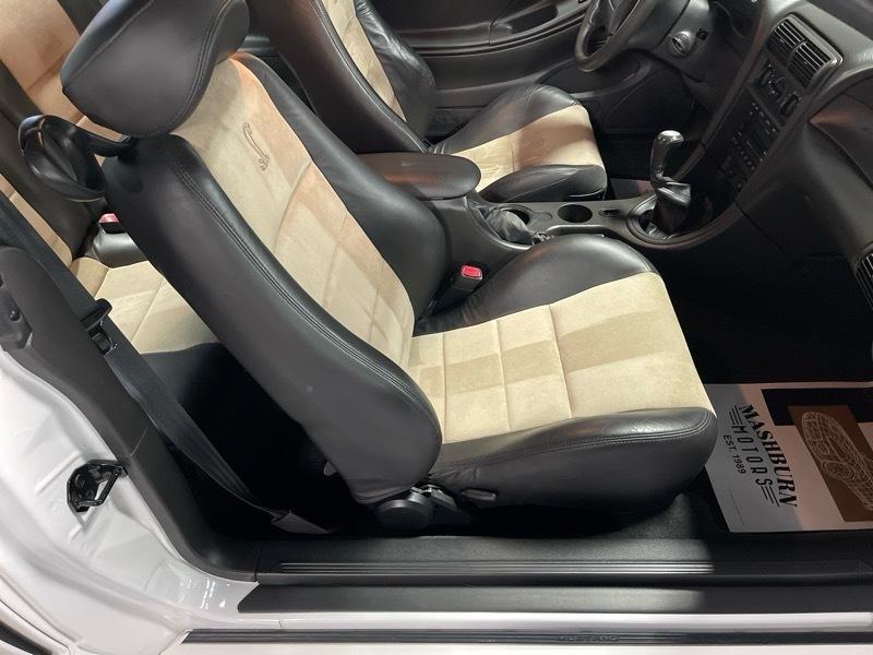 Ford Mustang SVT Cobra Coupe 2003