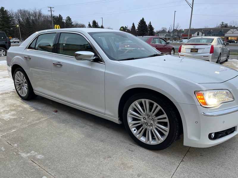 Chrysler 300 C RWD 2013