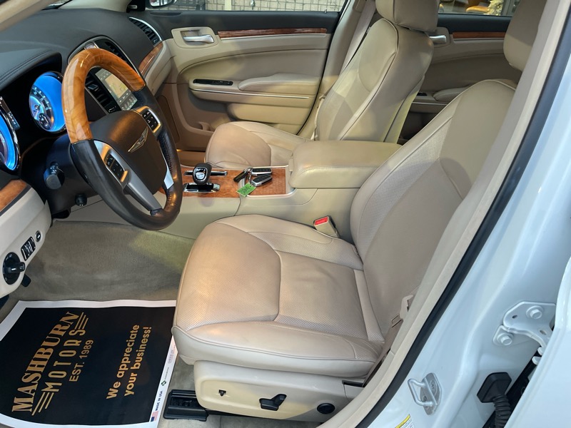 Chrysler 300 C RWD 2013