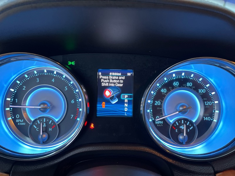 Chrysler 300 C RWD 2013