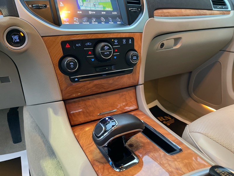 Chrysler 300 C RWD 2013