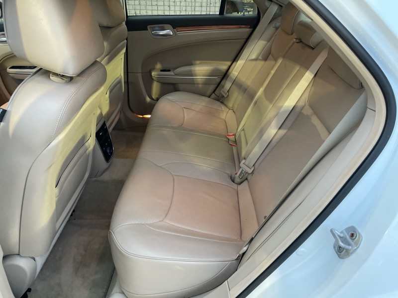 Chrysler 300 C RWD 2013