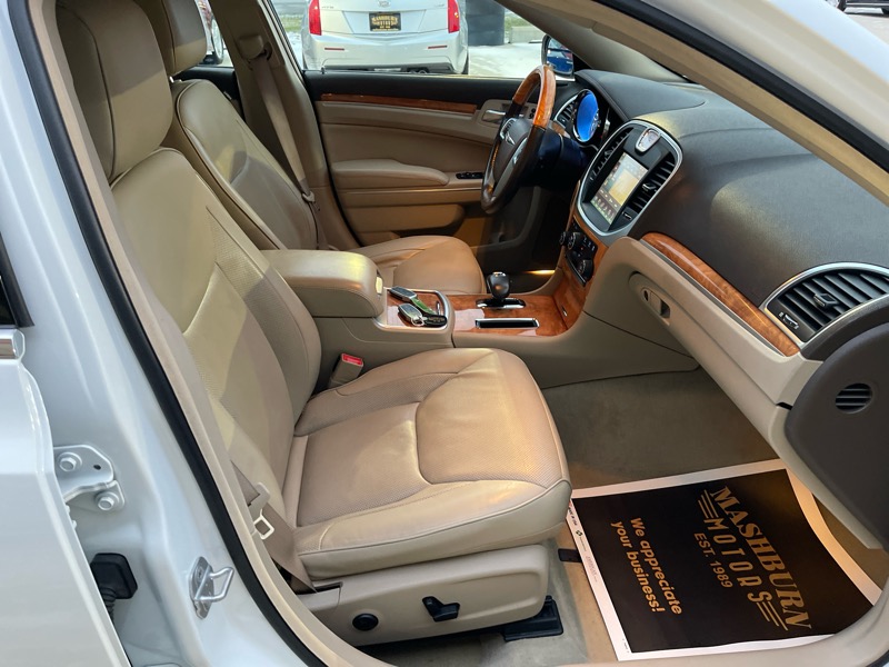 Chrysler 300 C RWD 2013