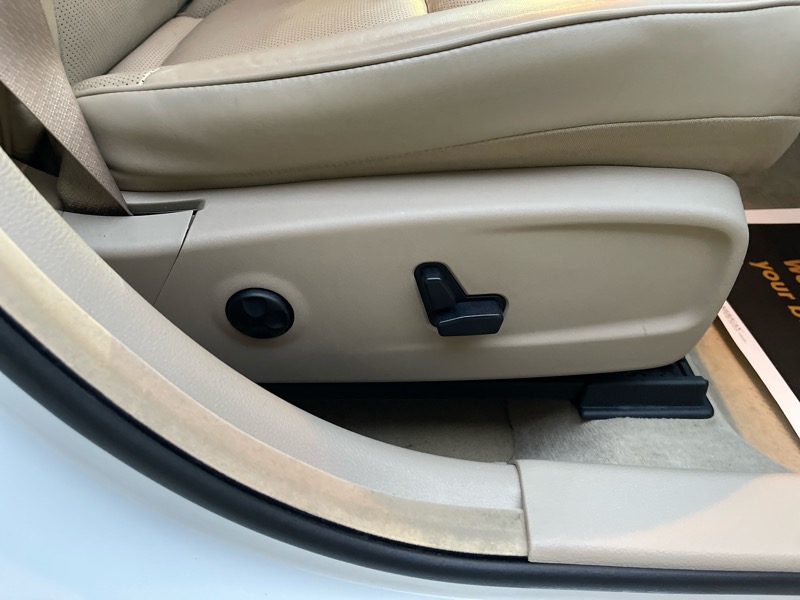 Chrysler 300 C RWD 2013