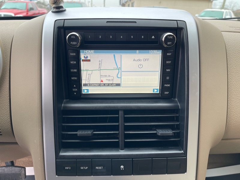 Mercury Mountaineer Premier 4.6L AWD 2009