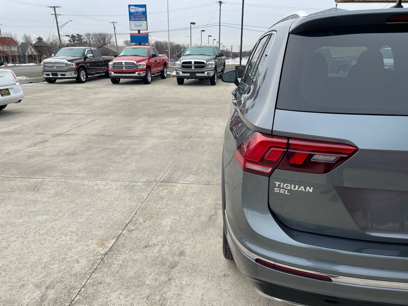 Volkswagen Tiguan  2021