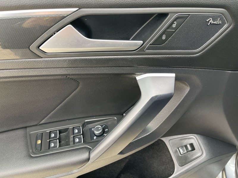 Volkswagen Tiguan  2021