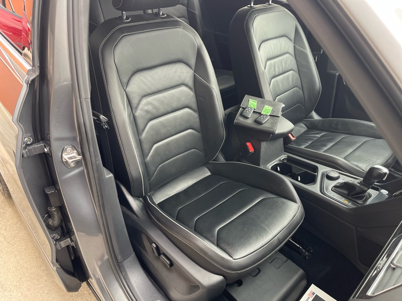 Volkswagen Tiguan  2021