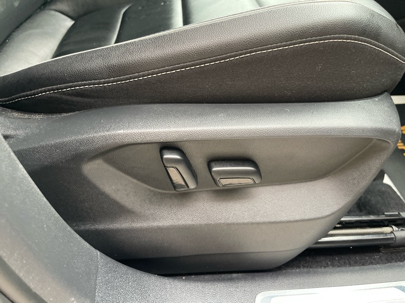 Volkswagen Tiguan  2021