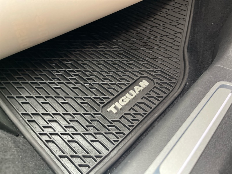 Volkswagen Tiguan  2021