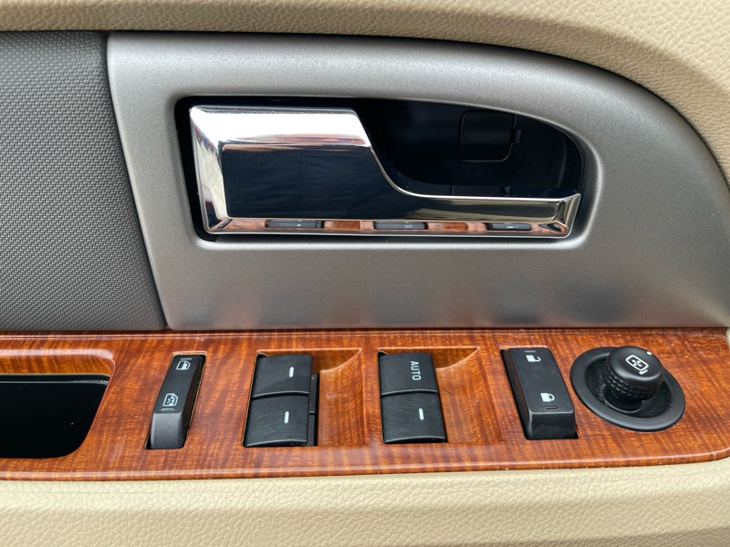 Ford Expedition EL Eddie Bauer 4WD 2008