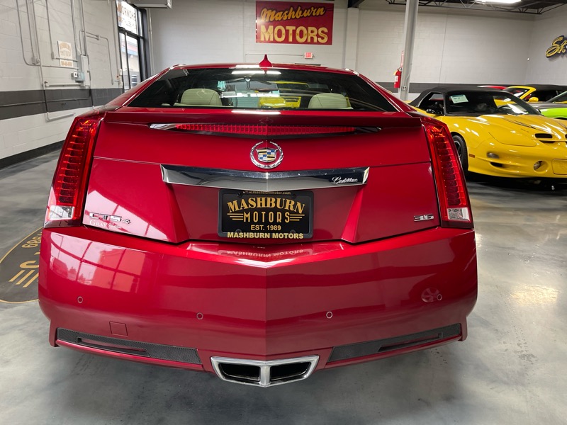 Cadillac CTS Performance Coupe AWD 2011
