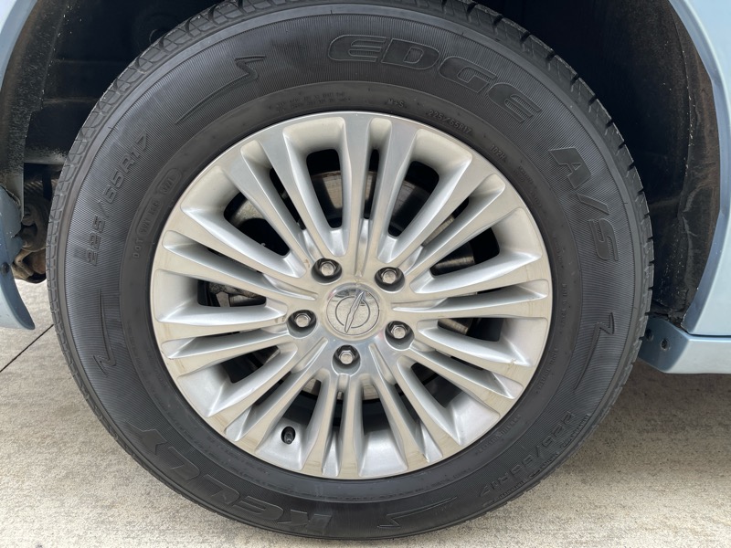 Chrysler Town & Country Limited 2013