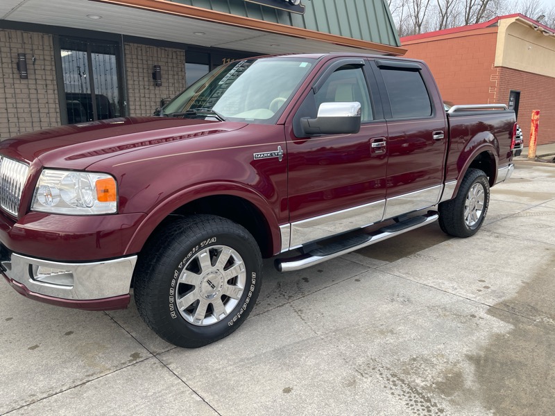 Lincoln Mark LT 4WD 2006