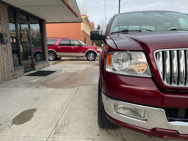 Lincoln Mark LT 4WD 2006