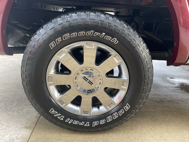 Lincoln Mark LT 4WD 2006