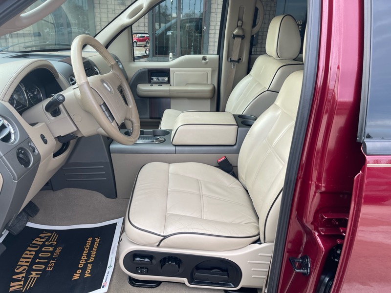 Lincoln Mark LT 4WD 2006