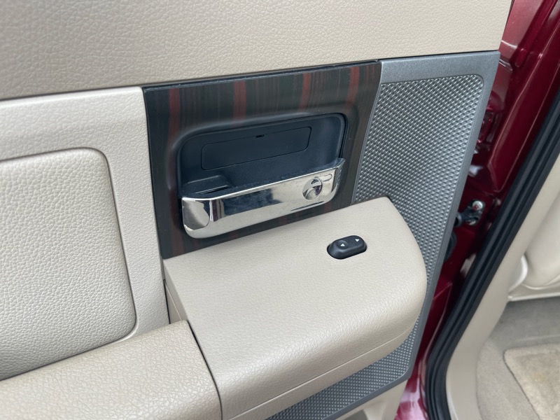 Lincoln Mark LT 4WD 2006