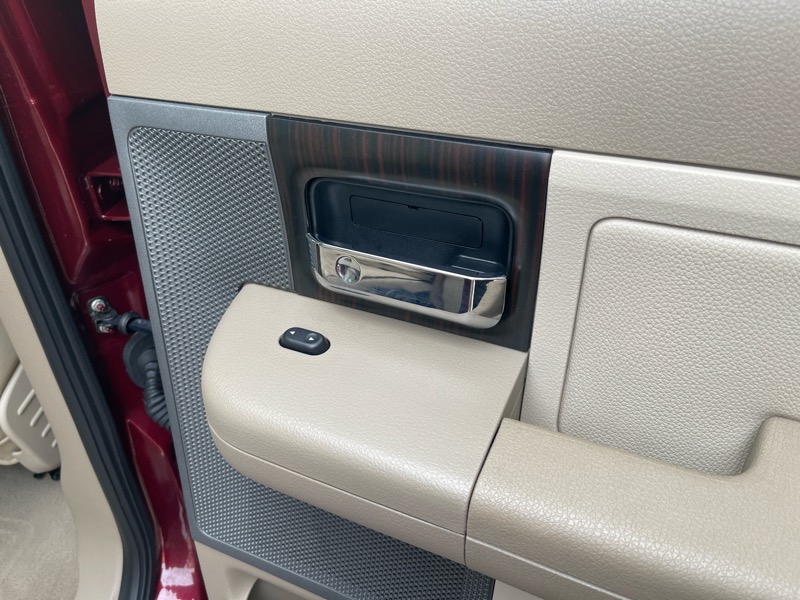 Lincoln Mark LT 4WD 2006