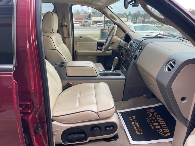 Lincoln Mark LT 4WD 2006